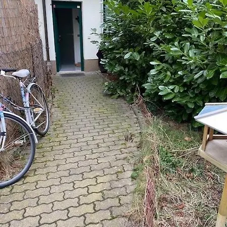 Kaiserzeit Im Himmelbett - Nest Am Karl-heine-kanal Im Kuenstlerviertel Lejlighed *