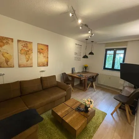 Kaiserzeit Im Himmelbett - Nest Am Karl-heine-kanal Im Kuenstlerviertel Lejlighed *